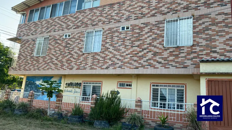 Casa de 2 viviendas en el Canadá Calima Darién